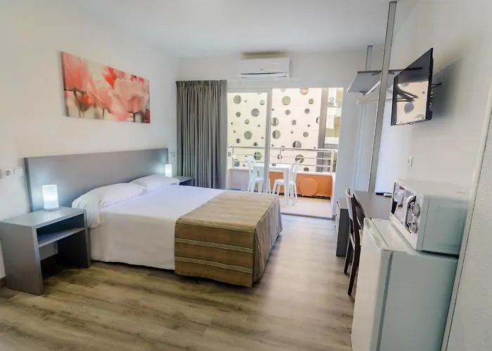 Pensión Anna Benidorm