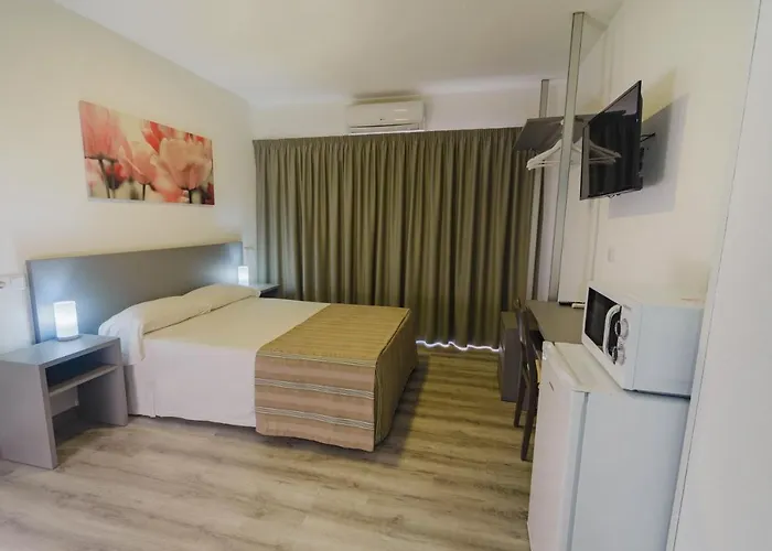 Pensión Anna Benidorm